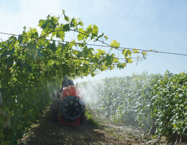 北京现代农装3WG-400悬挂式果园喷雾机-现代