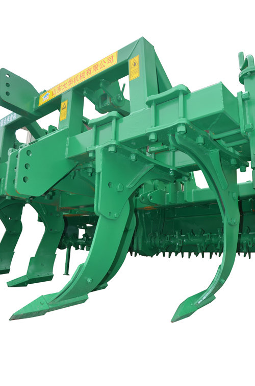 采用加强结构框架配套原装进口深松铲,与大中箱系列旋耕机和多种形式