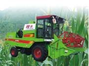 中联新疆4LZ-3Y自走式玉米（籽粒）联合收获机
