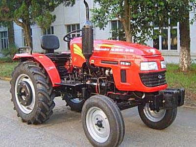 马恒达丰收MFS3001轮式拖拉机