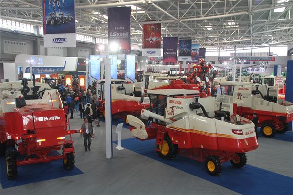 2013年中国国际农业机械展览会在青岛举办