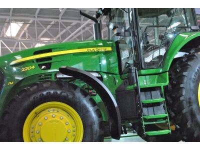 约翰迪尔 2204拖拉机
