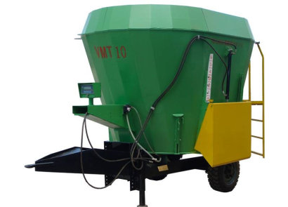 現代農裝VMT-14牽引立式全日糧攪拌喂料車