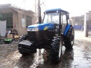 上海紐荷蘭SNH1004拖拉機
