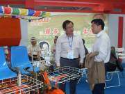 2009全国农机展------富来威受农机系统领导关注