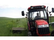 农九师一六一团：牧草生产机械化全面升级