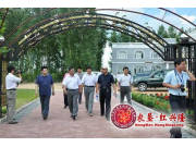 中国西北农林科技大学在八五二考察现代化农业