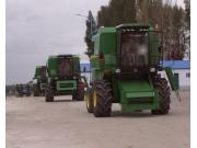 名山农场加大补贴力度，种植户踊跃购买机械