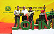 约翰迪尔中国首辆JD354拖拉机交付用户