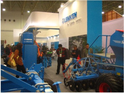 德国雷肯农机蓝色畅想中国国际农业机械展览会