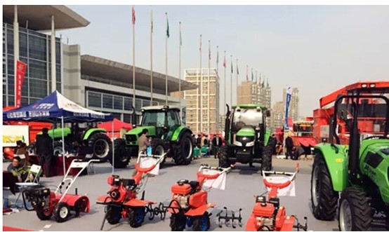 山东常林道依茨法尔双品牌亮相2015第10届中国（山东）国际农业机械展览会