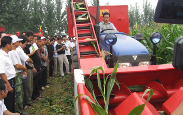 农哈哈4YB-3背负式玉米收割机