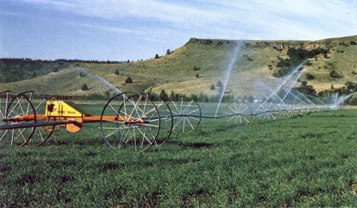 现代农装（中农机）GYP系列滚移式喷灌机