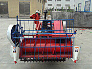 4L-0.8B小型收割机