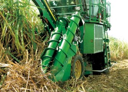 约翰迪尔(John Deere)CH330新型甘蔗收割机适用于倒伏甘蔗的特殊功能部件
