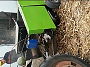 济宁裕龙农业机械有限公司——YL60100小麦,稻草,玉米秸秆打捆机作业视频