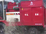 河北冀新4YZ-3三行玉米收割机作业视频