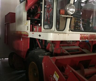 求圍觀！福田雷沃4YZ-3H玉米收割機(jī)低價(jià)狂甩！