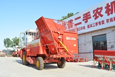 出售14款4行cc04(4yz-4b1)福田雷沃谷神玉米收割机